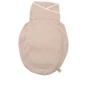 Ergobaby light weight swaddler in sand
